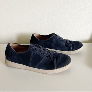 Vionic | Jean Suede Sneakers